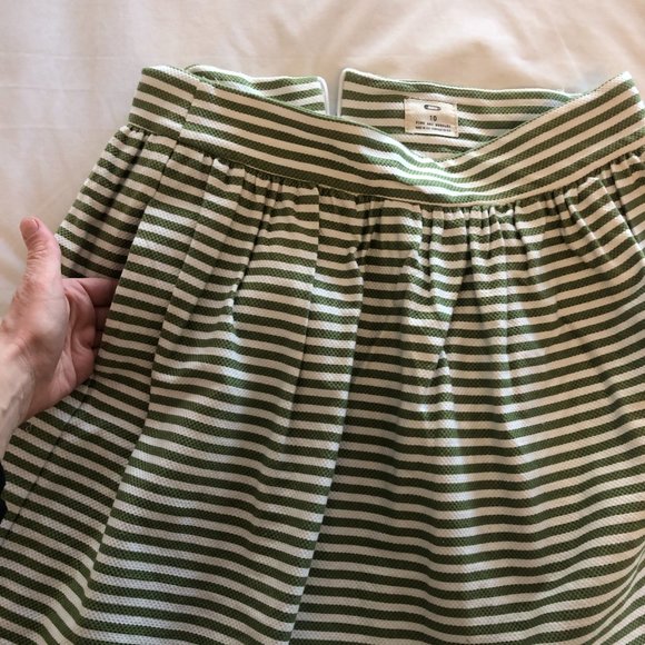 Green and white seersucker a-line skirt - Picture 2 of 5